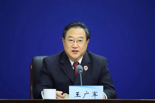 河南省政法系统2023年爱民实践服务承诺活动新闻发布会